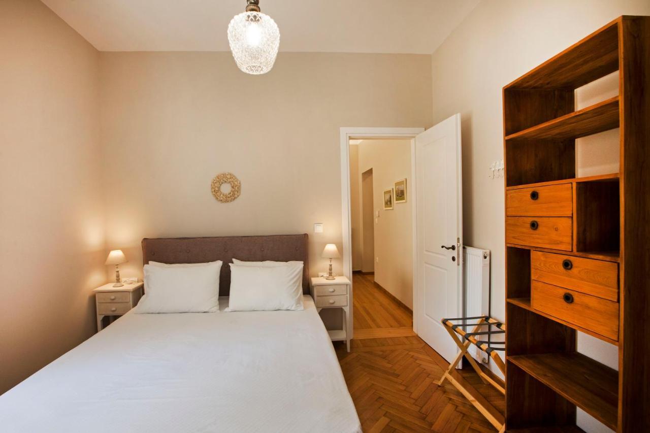 אתונה Bentzi Boutique Apartment 4 מראה חיצוני תמונה