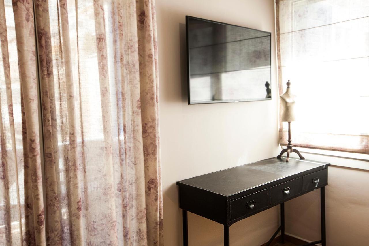 אתונה Bentzi Boutique Apartment 4 מראה חיצוני תמונה